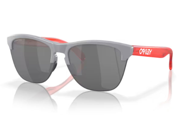 OAKLEY0OO93745263FROGSKINSLITESIDE